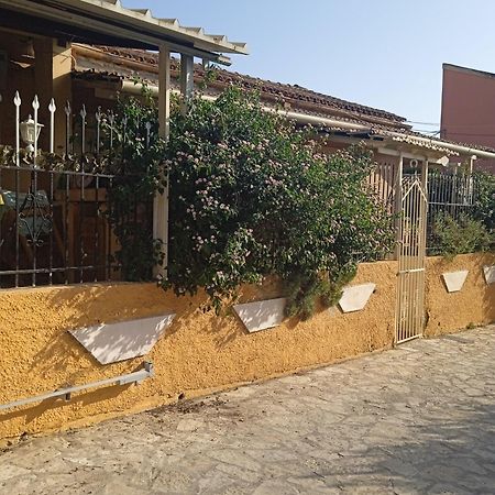 Villa Angela, Traditional Villa In The Village Agios Ioannis Peristerion Exterior foto