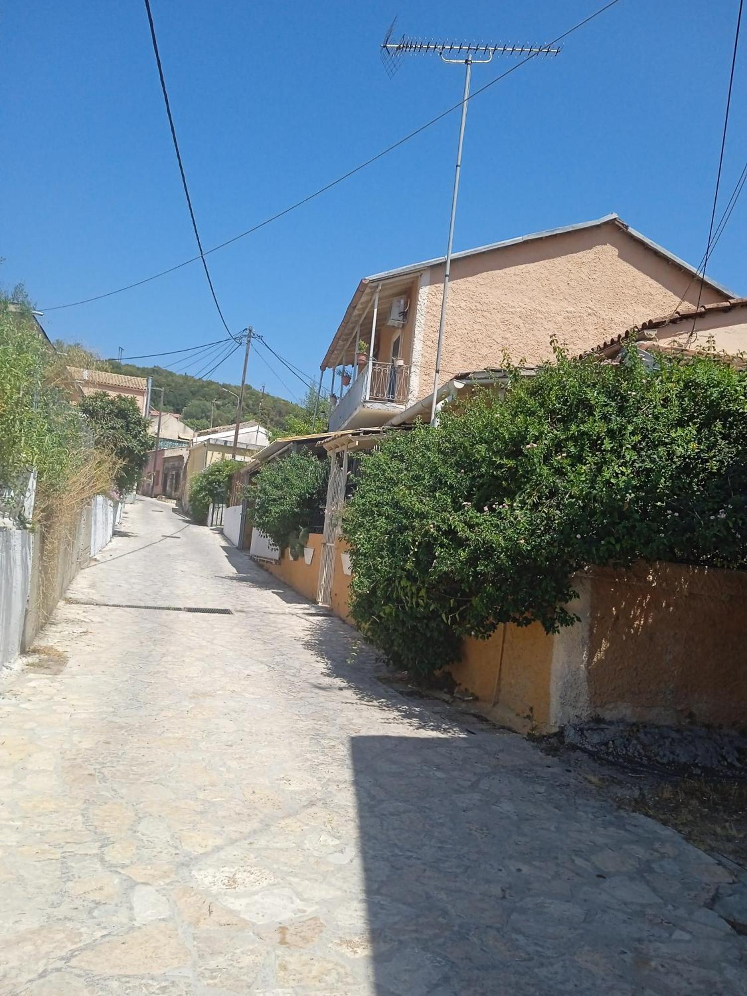 Villa Angela, Traditional Villa In The Village Agios Ioannis Peristerion Exterior foto